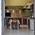 Rosa - Ai Piedi Dell'etna Holiday home *