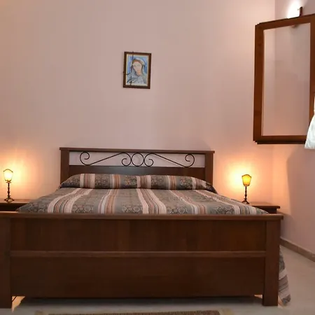 Rosa - Ai Piedi Dell'etna Holiday home *