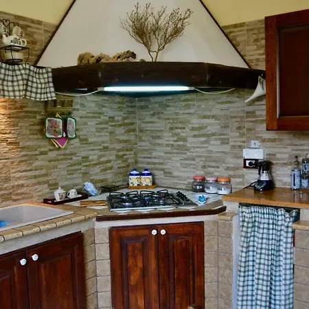 Rosa - Ai Piedi Dell'etna Holiday home *