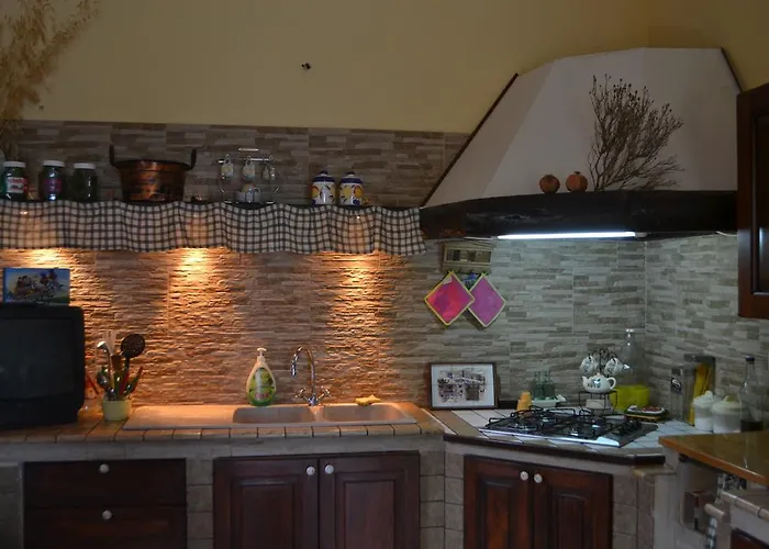 Rosa - Ai Piedi Dell'etna בית נופש ברוקולי