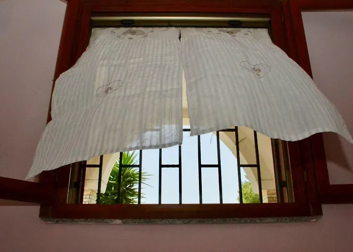 Rosa - Ai Piedi Dell'etna בית נופש ברוקולי